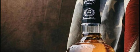 Jack Daniels Şişe facebook kapak fotoğrafı