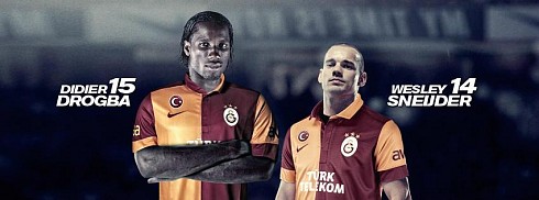 Didier Drogba ve Wesley Sneijder facebook kapak fotoğrafı