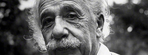 Albert Einstein facebook kapak fotoğrafı